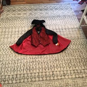 Kids vampire Halloween Top/Cape